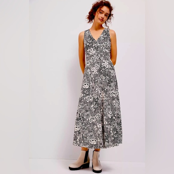 Maeve Anthropologie Livia Black and White Fit and Flare Floral Maxi Dress S - Picture 1 of 10